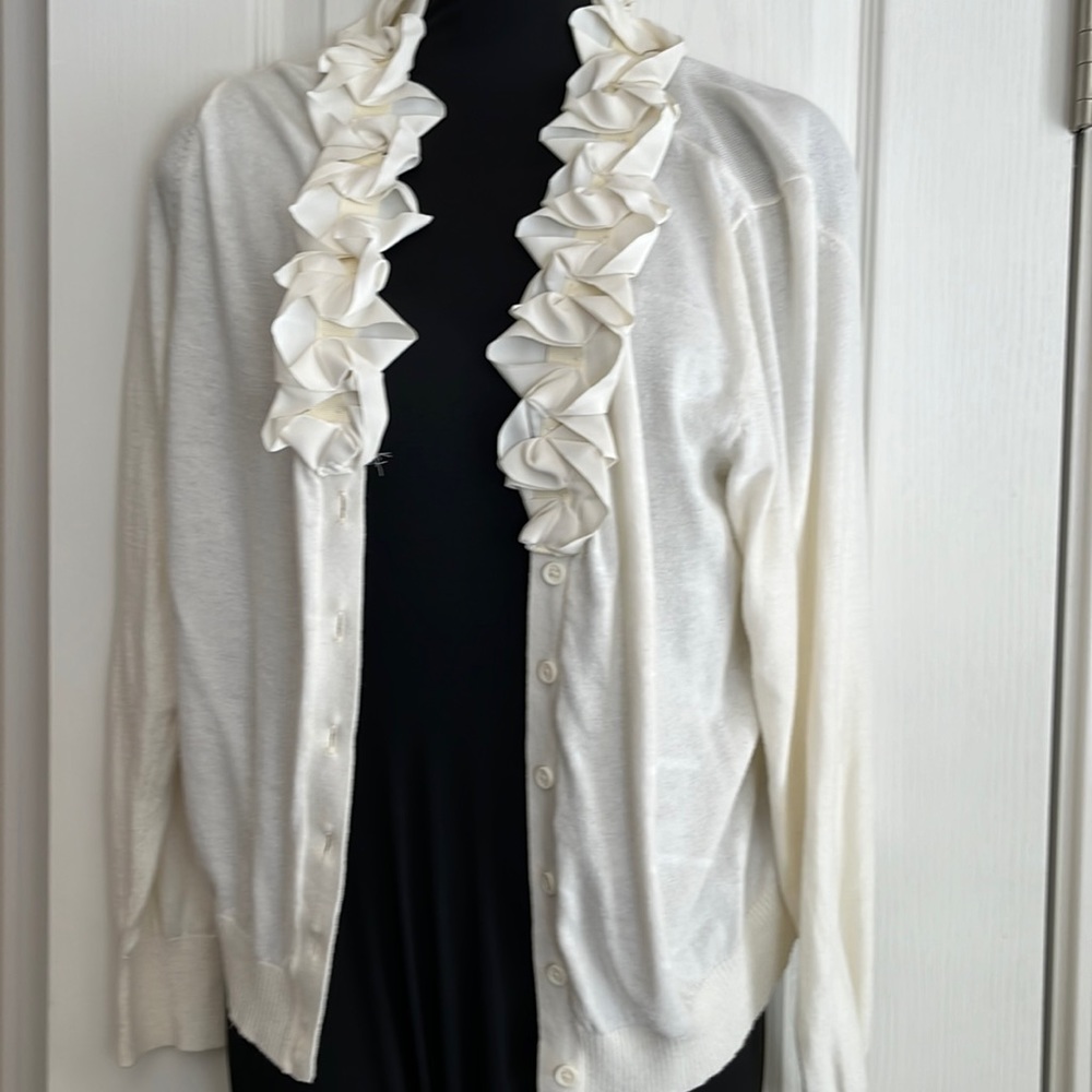 Worthington off white cardigan.  Adorable ribbon detail.  Like new.